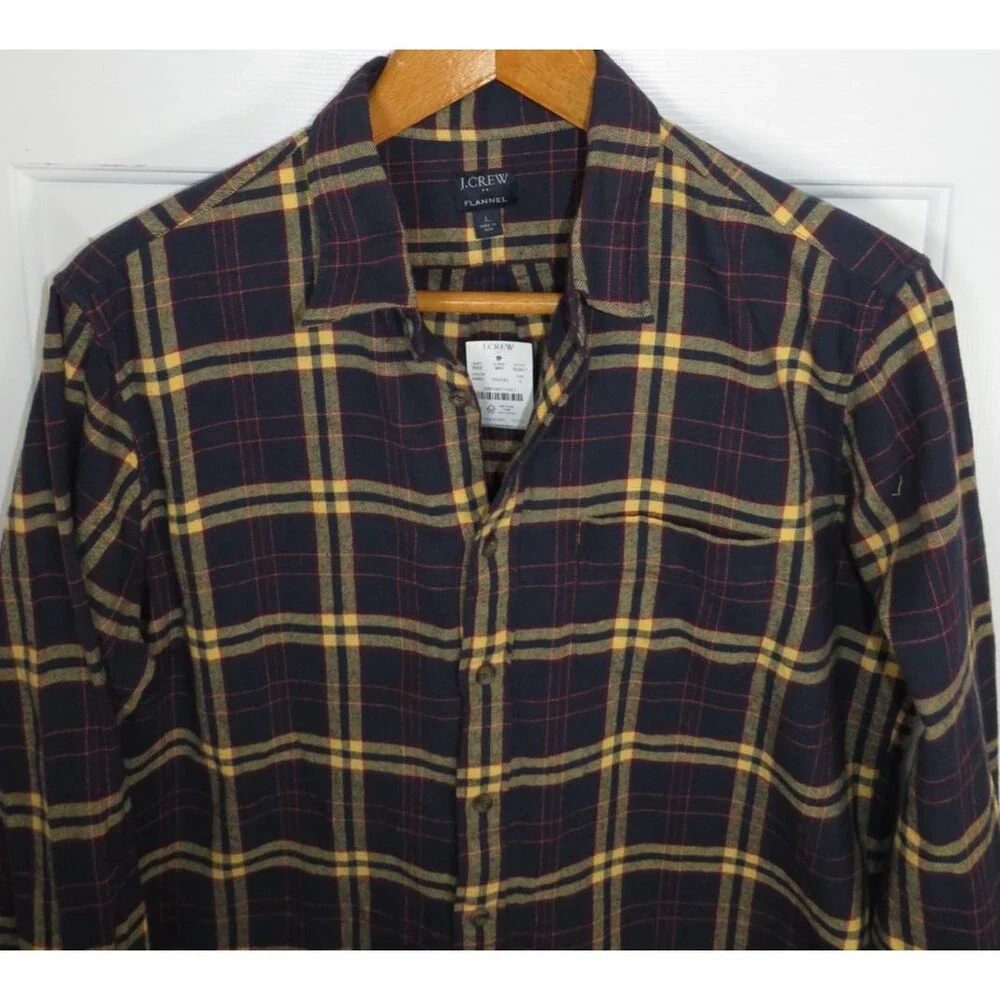 *NWT* J. Crew Men's Button Down Flannel Shirt Plaid Size LG